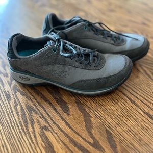 Chaco Women’s Trail Hiking Shoe 8 1/2
